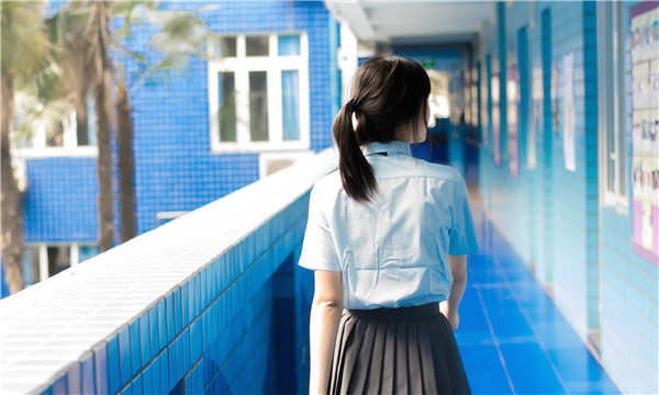 屯城镇如何找到一个可以帮助我生孩子的女人？
